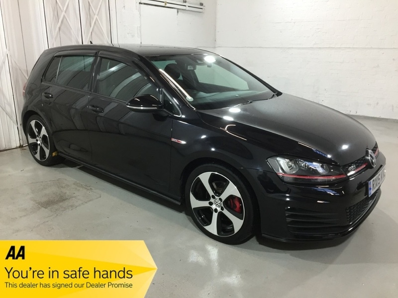 Used Volkswagen Golf 2015 for sale - 76439439: Photo 1