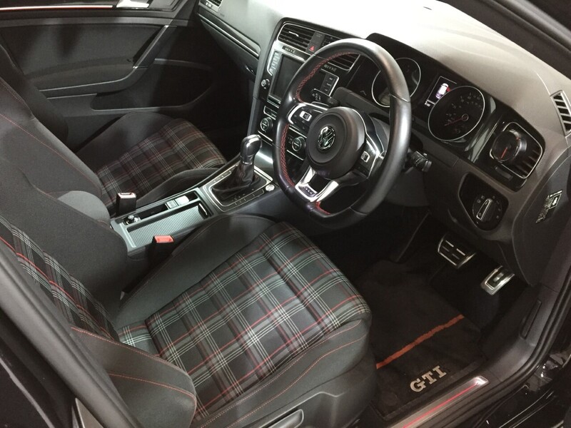 Used Volkswagen Golf 2015 for sale - 76439439: Photo 10