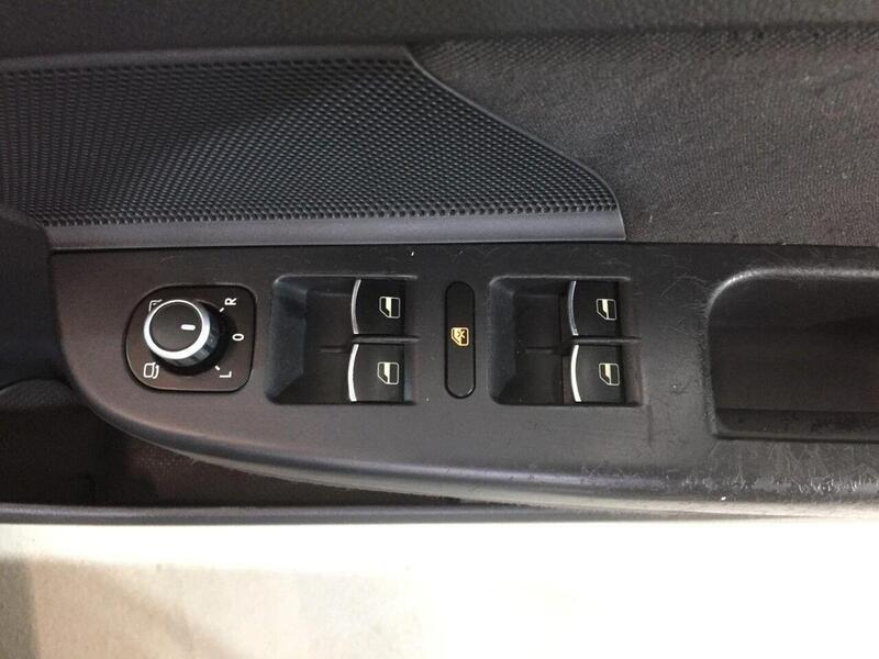 Used Volkswagen Golf 2005 for sale - 77437816: Photo 9