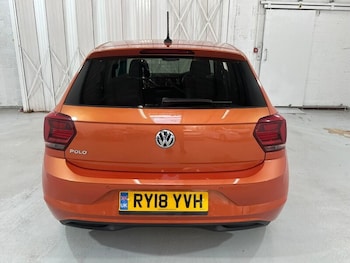 Used Volkswagen Polo 2018 for sale - 76402489: Photo