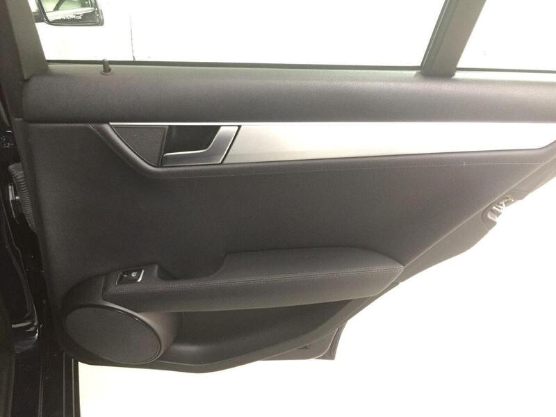 Used Mercedes-Benz C Class 2013 for sale - 77902542: Photo 36