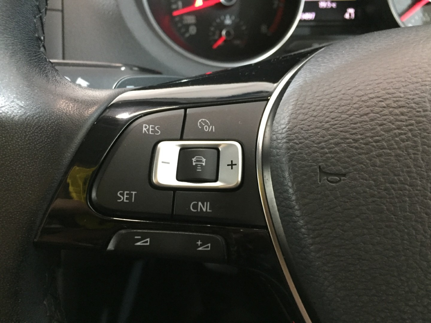 Used Volkswagen Polo 2014 for sale - 76407134: Photo 13