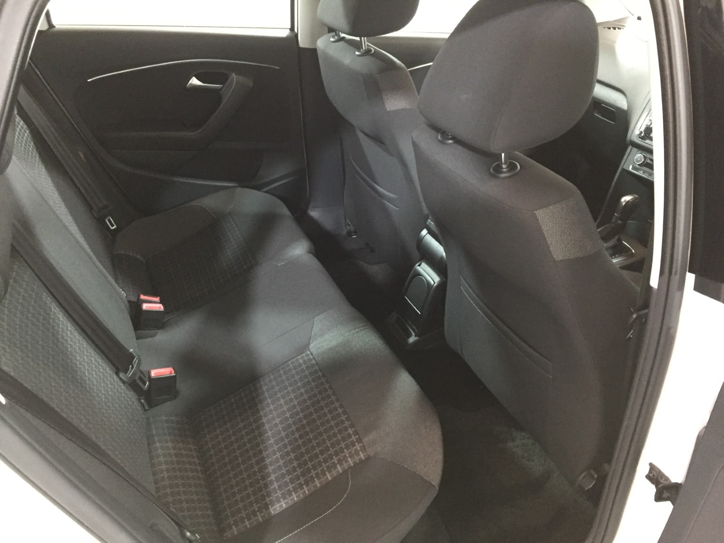 Used Volkswagen Polo 2014 for sale - 76407134: Photo 31