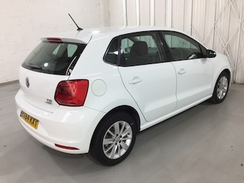 Used Volkswagen Polo 2014 for sale - 76407134: Photo