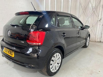 Used Volkswagen Polo 2011 for sale - 79392467: Photo