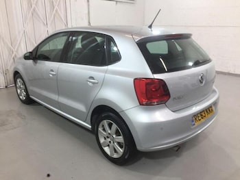 Used Volkswagen Polo 2013 for sale - 77432609: Photo