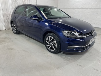Used Volkswagen Golf 2020 for sale - 78714760: Photo