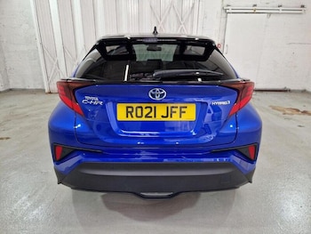 Used Toyota C-HR 2021 for sale - 79010079: Photo