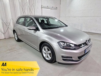 Used Volkswagen Golf 2014 for sale - 79392468: Photo