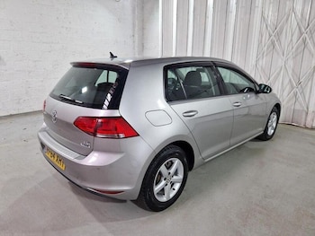 Used Volkswagen Golf 2014 for sale - 79392468: Photo