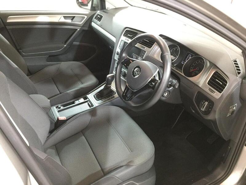 Used Volkswagen Golf 2015 for sale - 76686787: Photo 10