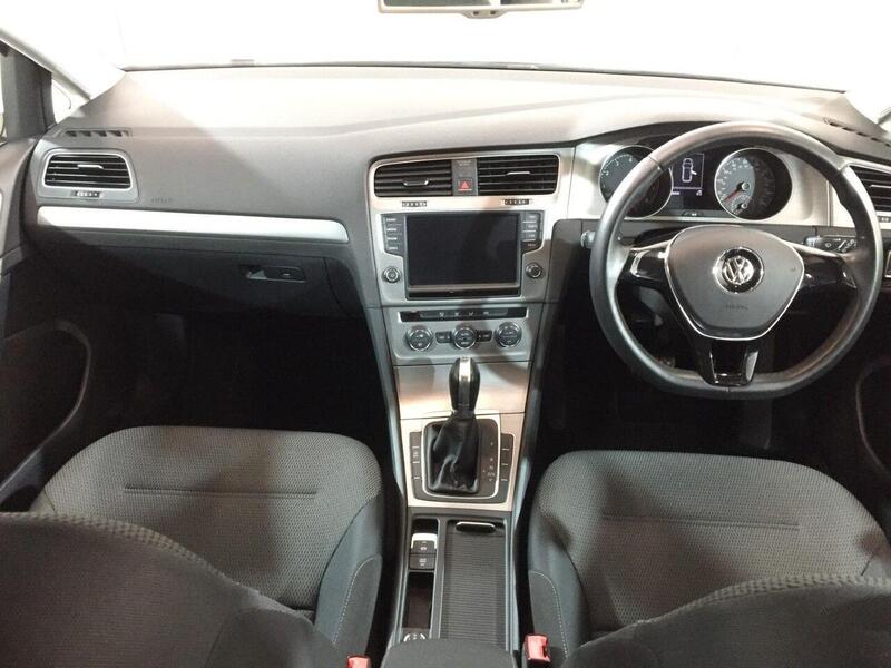 Used Volkswagen Golf 2015 for sale - 76686787: Photo 21