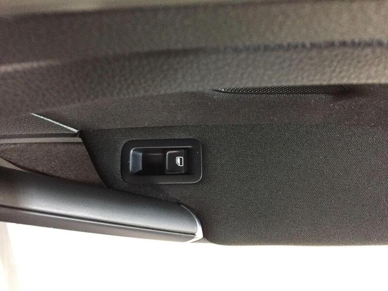 Used Volkswagen Golf 2015 for sale - 76686787: Photo 24