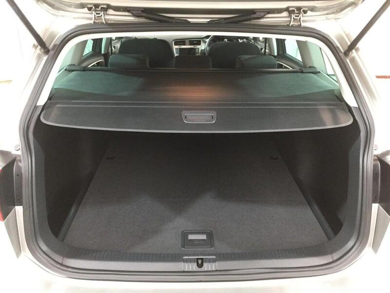 Used Volkswagen Golf 2015 for sale - 76686787: Photo 27