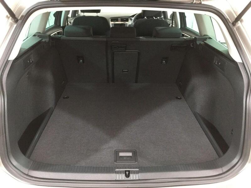 Used Volkswagen Golf 2015 for sale - 76686787: Photo 28