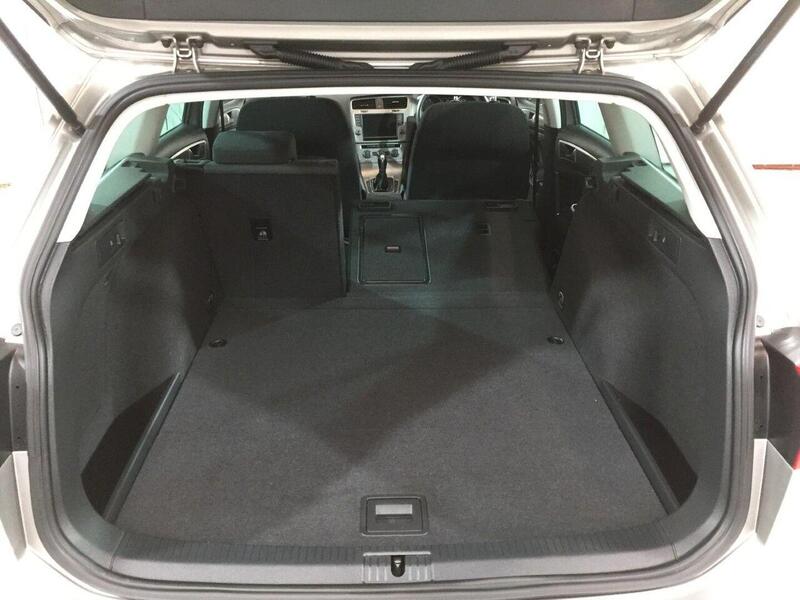 Used Volkswagen Golf 2015 for sale - 76686787: Photo 30