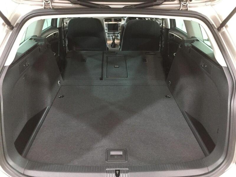 Used Volkswagen Golf 2015 for sale - 76686787: Photo 31