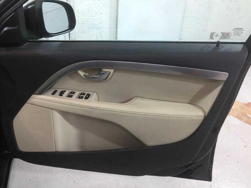 Used Volvo S80 2010 for sale - 77630005: Photo 8