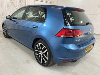 Used Volkswagen Golf 2013 for sale - 79392472: Photo