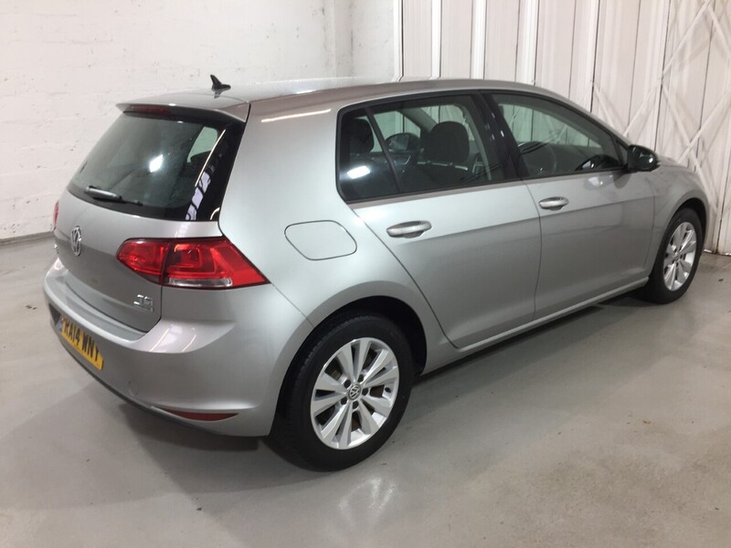 Used Volkswagen Golf 2025 for sale - 76407148: Photo 2