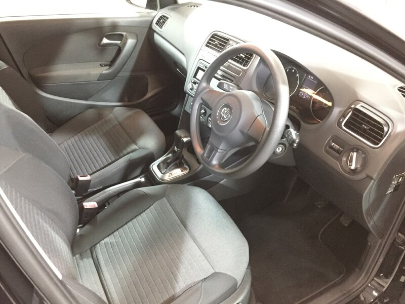 Used Volkswagen Polo 2010 for sale - 76686788: Photo 10