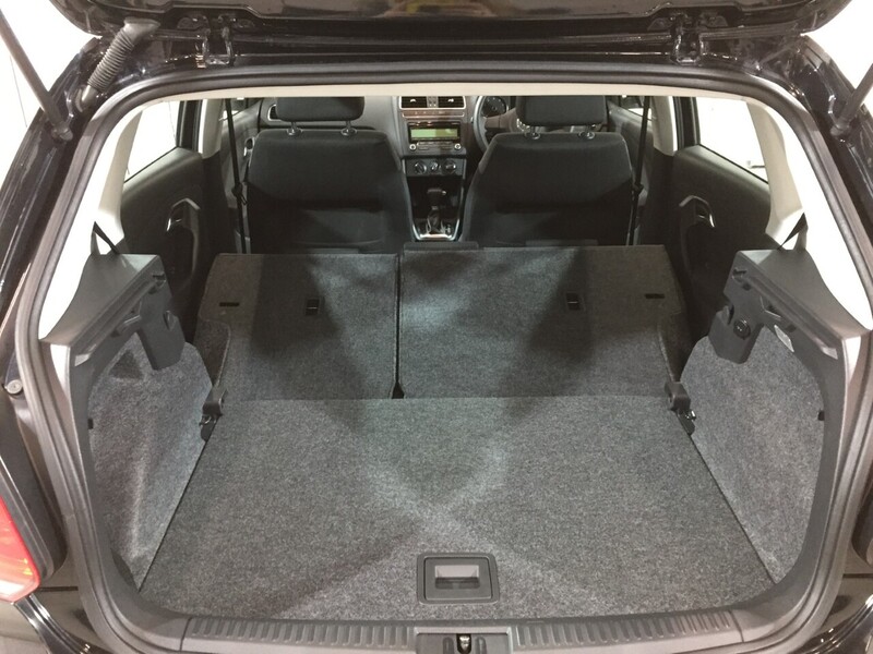 Used Volkswagen Polo 2010 for sale - 76686788: Photo 24