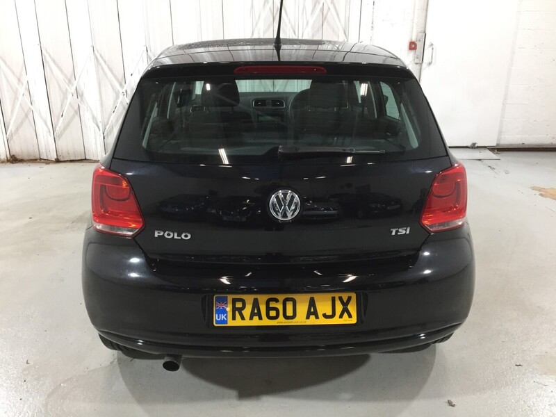 Used Volkswagen Polo 2010 for sale - 76686788: Photo 3