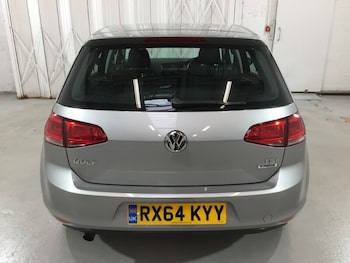 Used Volkswagen Golf 2015 for sale - 76407146: Photo