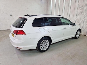 Used Volkswagen Golf 2015 for sale - 78497225: Photo