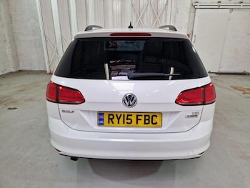 Used Volkswagen Golf 2015 for sale - 78497225: Photo