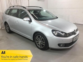 Used Volkswagen Golf 2010 for sale - 77744317: Photo