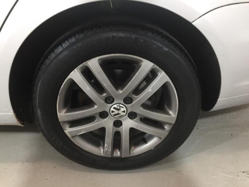 Used Volkswagen Golf 2010 for sale - 77744317: Photo 32