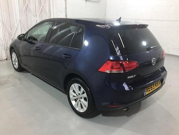Used Volkswagen Golf 2013 for sale - 77704141: Photo
