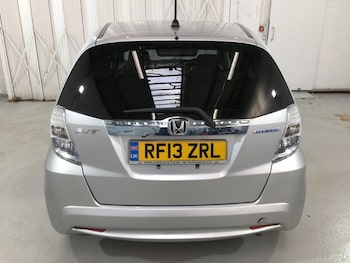 Used Honda Jazz 2013 for sale - 76407125: Photo