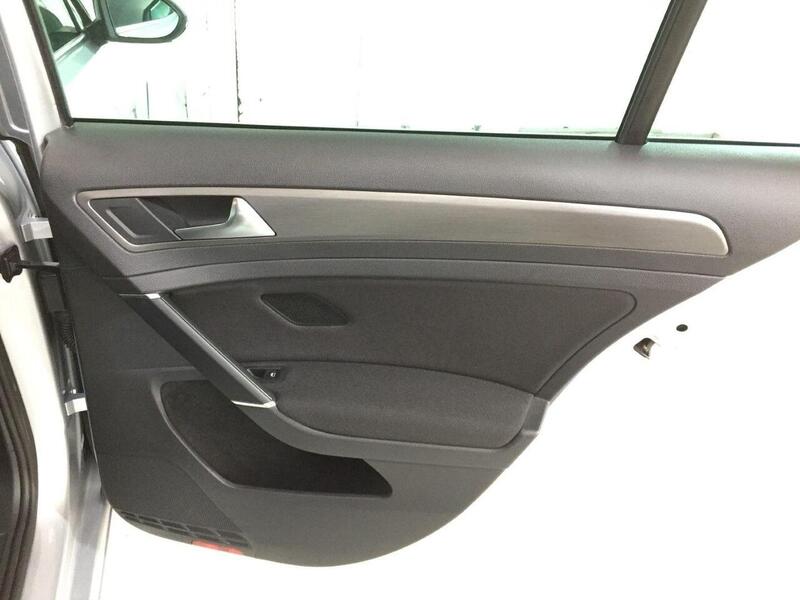 Used Volkswagen Golf 2025 for sale - 76407129: Photo 25