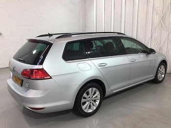 Used Volkswagen Golf 2013 for sale - 76407129: Photo