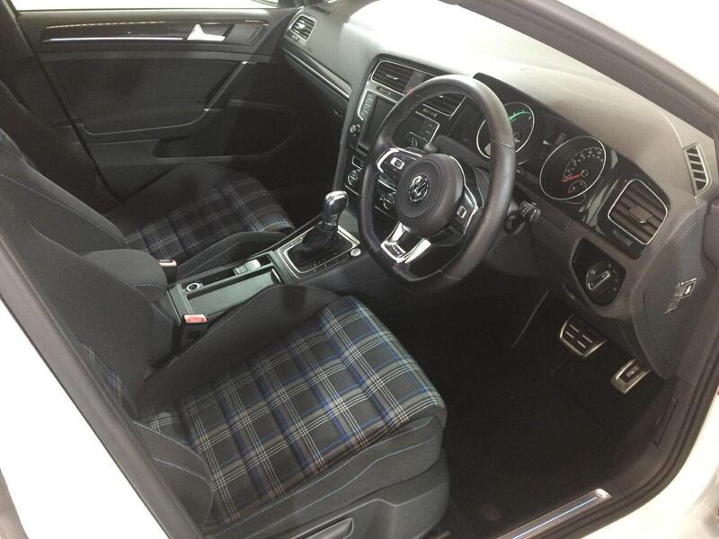 Used Volkswagen Golf 2016 for sale - 77932641: Photo 11