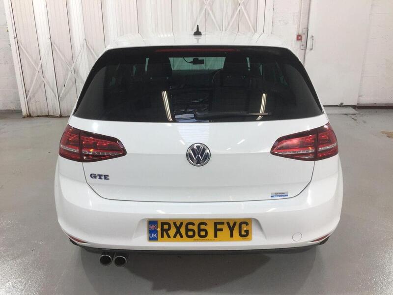 Used Volkswagen Golf 2016 for sale - 77932641: Photo 3