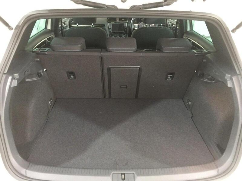 Used Volkswagen Golf 2016 for sale - 77932641: Photo 35