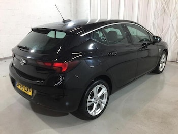 Used Vauxhall Astra 2016 for sale - 77349669: Photo