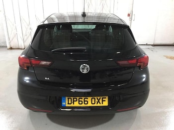 Used Vauxhall Astra 2016 for sale - 77349669: Photo