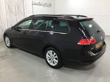 Used Volkswagen Golf 2015 for sale - 76407160: Photo