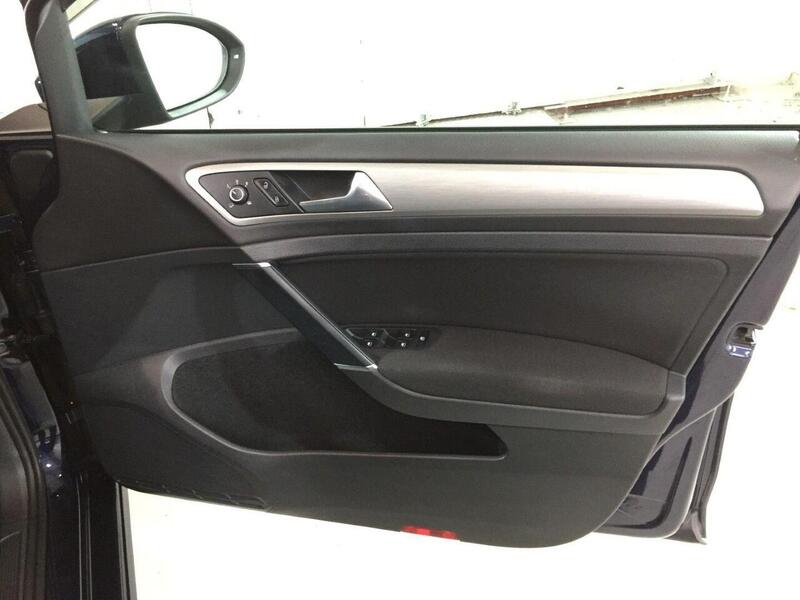 Used Volkswagen Golf 2025 for sale - 78083686: Photo 9