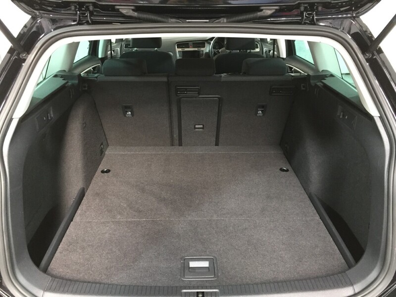 Used Volkswagen Golf 2025 for sale - 76407147: Photo 31