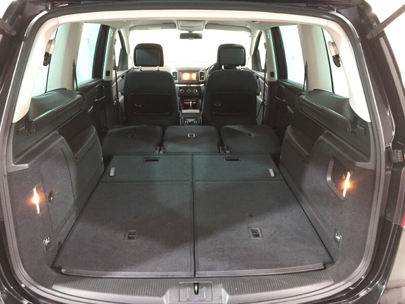 Used Volkswagen Sharan 2013 for sale - 76476294: Photo 32