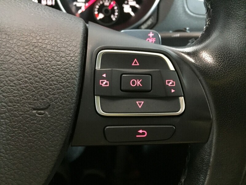 Used Volkswagen Golf 2012 for sale - 76407130: Photo 13