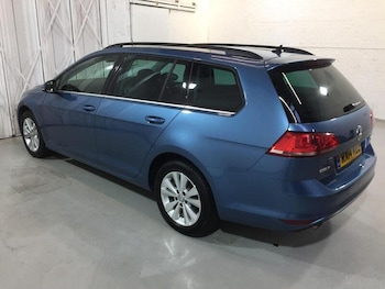 Used Volkswagen Golf 2014 for sale - 76407166: Photo