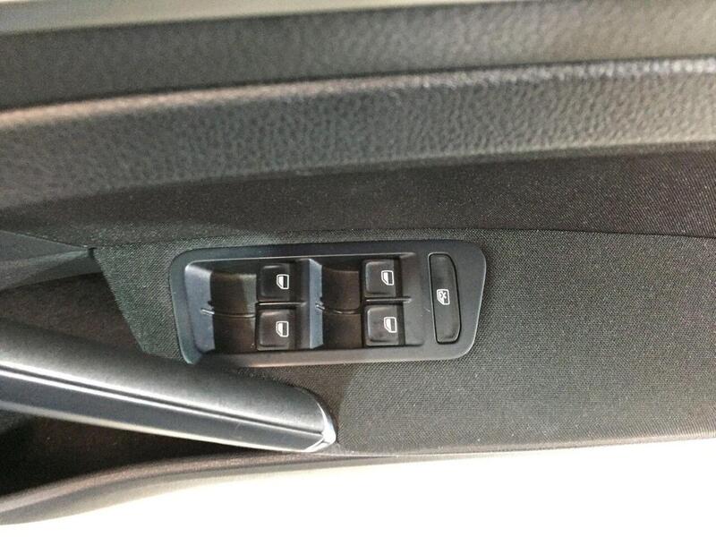 Used Volkswagen Golf 2014 for sale - 76407166: Photo 9