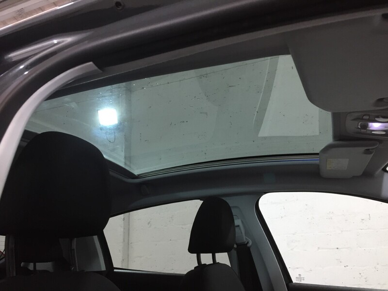 Used Peugeot 208 2014 for sale - 76718735: Photo 25