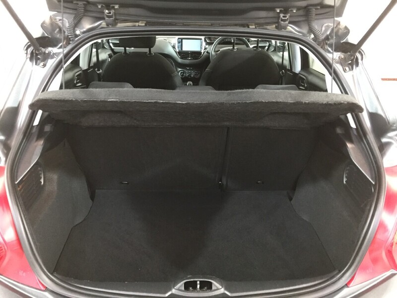 Used Peugeot 208 2014 for sale - 76718735: Photo 30